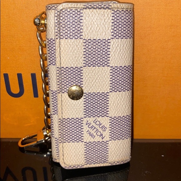 Authentic Louis Vuitton Damier Azur Key Case